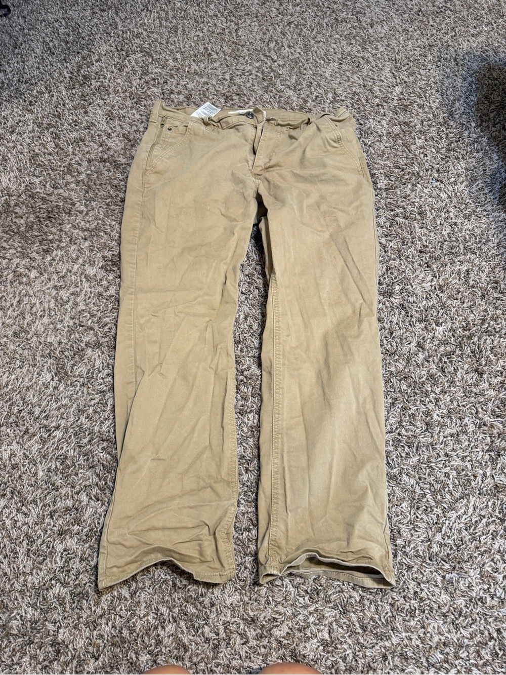 Men’s Levi Strauss tan khaki jeans. Size 36/30